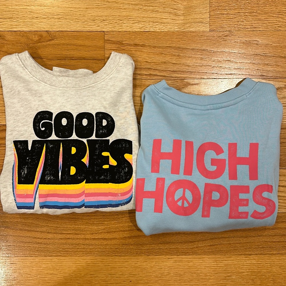 Old Navy sweatshirt bundle, both size medium (8)